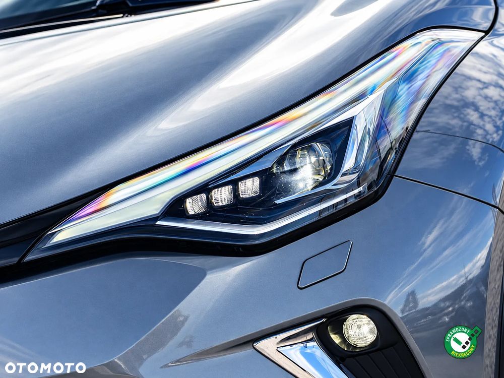 Toyota C-HR - 11