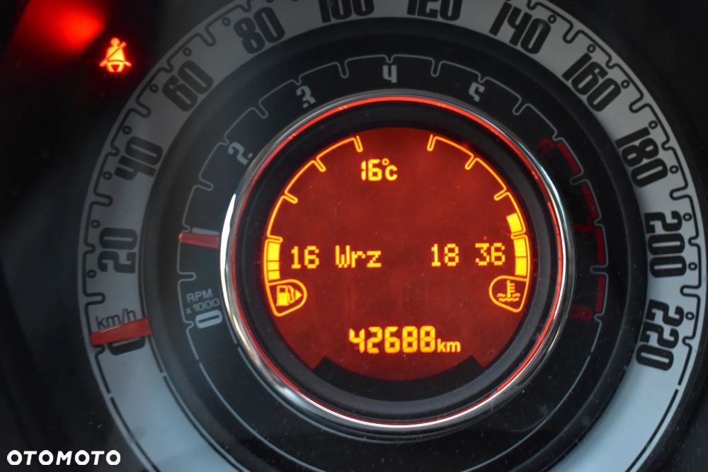 Fiat 500 0.9 8V TwinAir Start&Stopp Lounge - 4