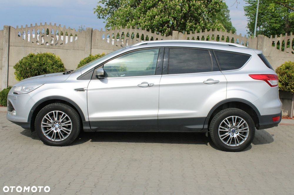 Ford Kuga - 10