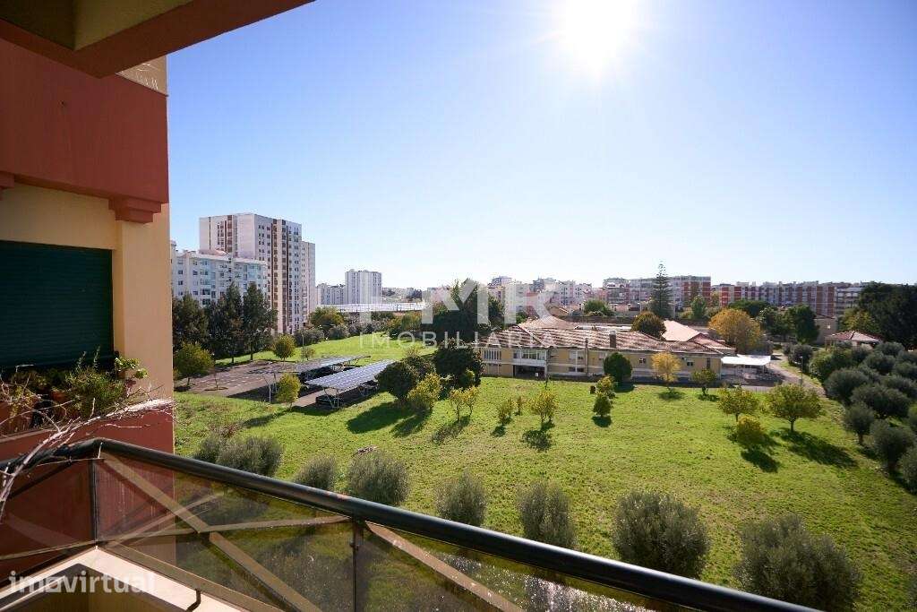 Apartamento T3 para arrendamento no Lumiar - Grande imagem: 3/25