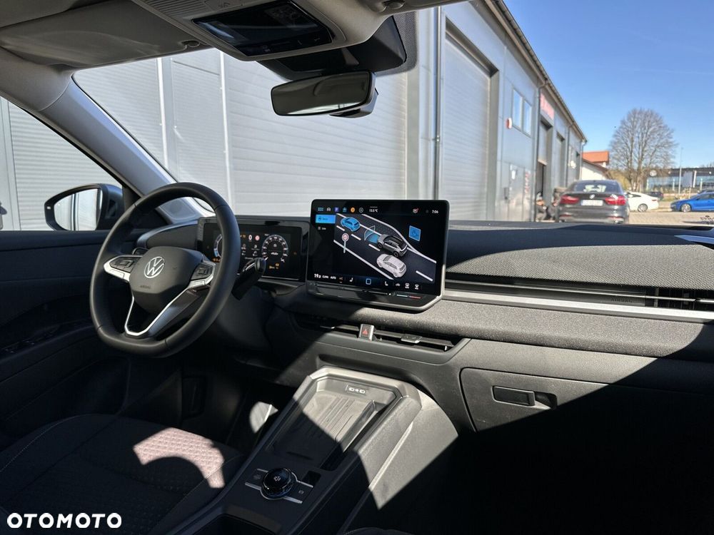 Volkswagen T-Roc - 25