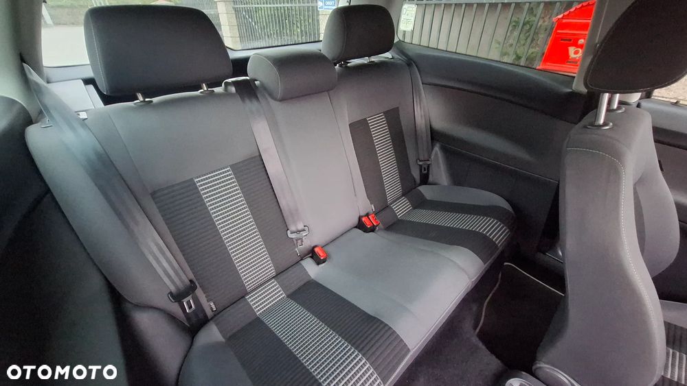 Volkswagen Polo - 13