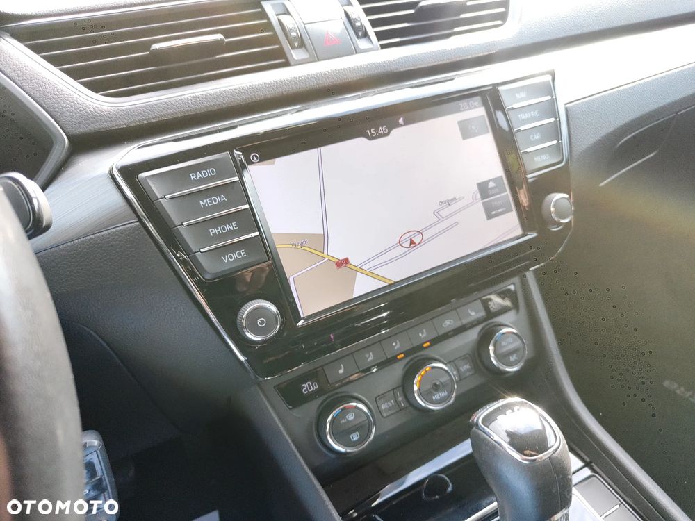 Skoda Superb 1.8 TSI DSG Style - 13
