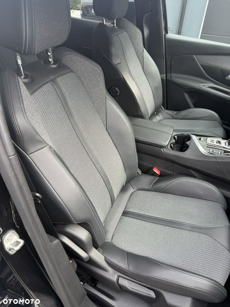 Peugeot 3008 1.2 PureTech Allure Pack S&S EAT8 - 8