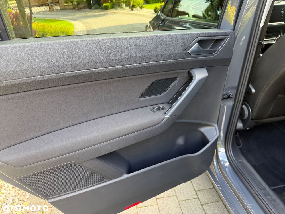 Volkswagen Touran 1.5 TSI EVO Comfortline Plus - 17