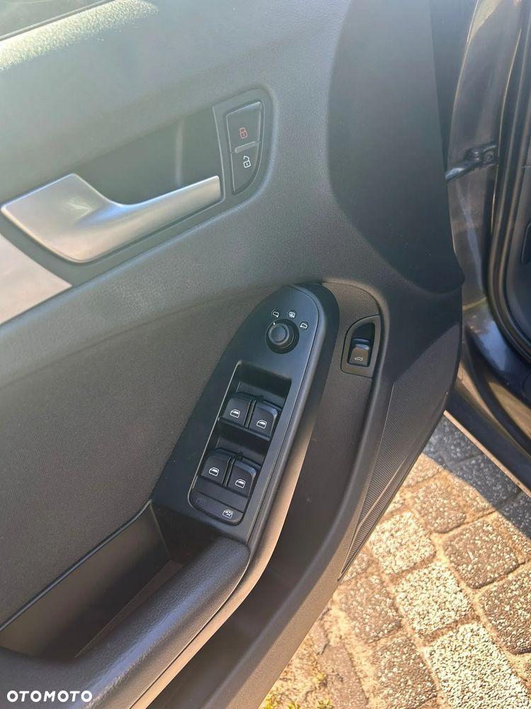 Audi A4 Limousine 2.0 TDI - 16