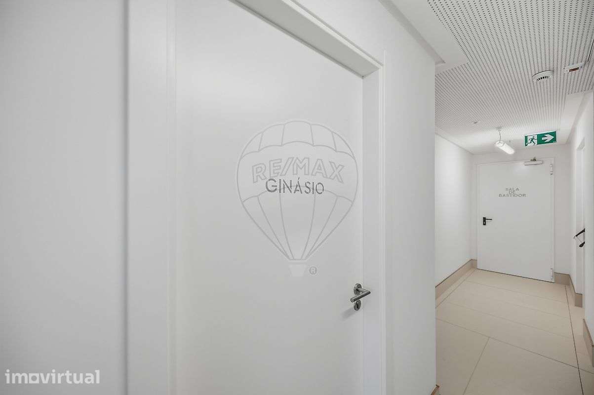 Apartamento T2 para arrendamento - Grande imagem: 2/7