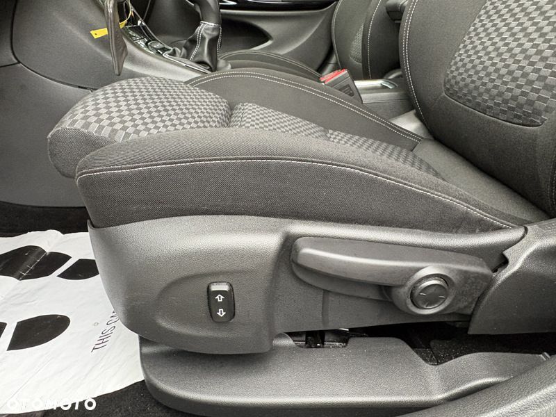 Opel Astra 1.4 Turbo Innovation - 35