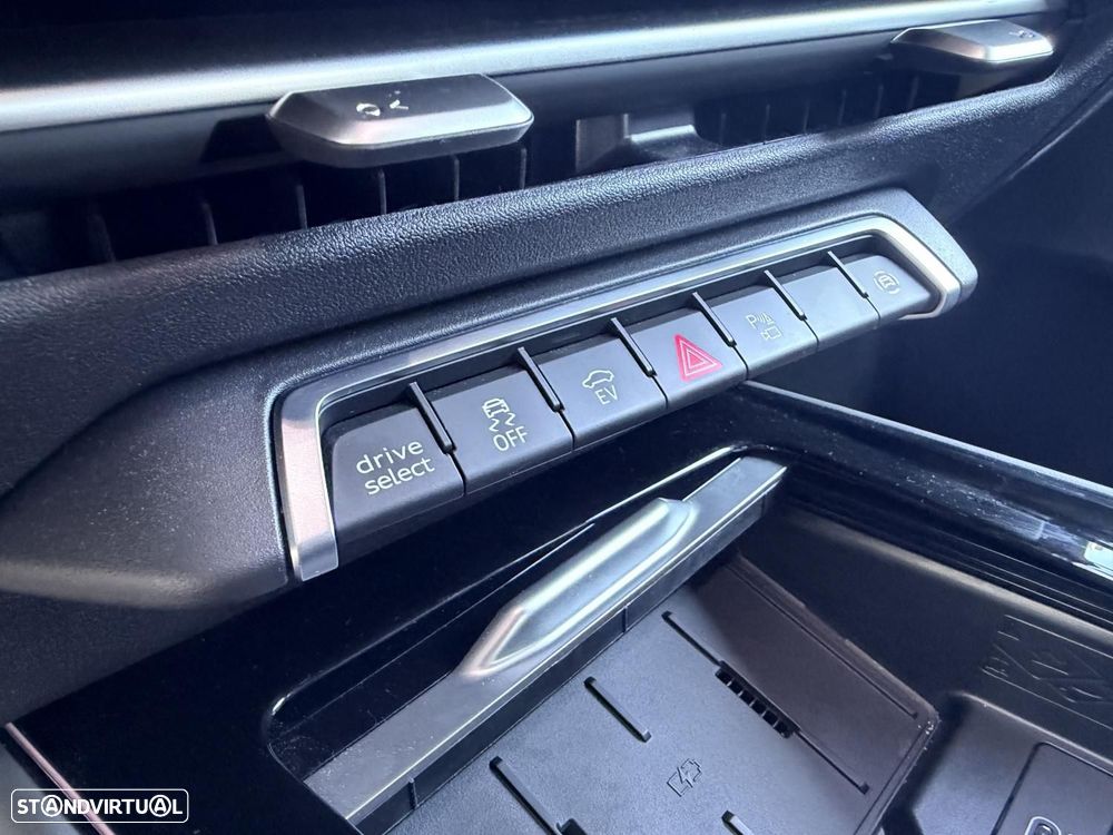 Audi Q3 Sportback e-hybrid SE Business Plus S tronic - 29