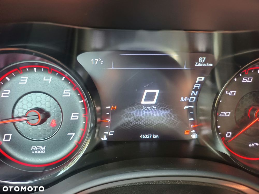 Dodge Charger 3.6 GT - 12