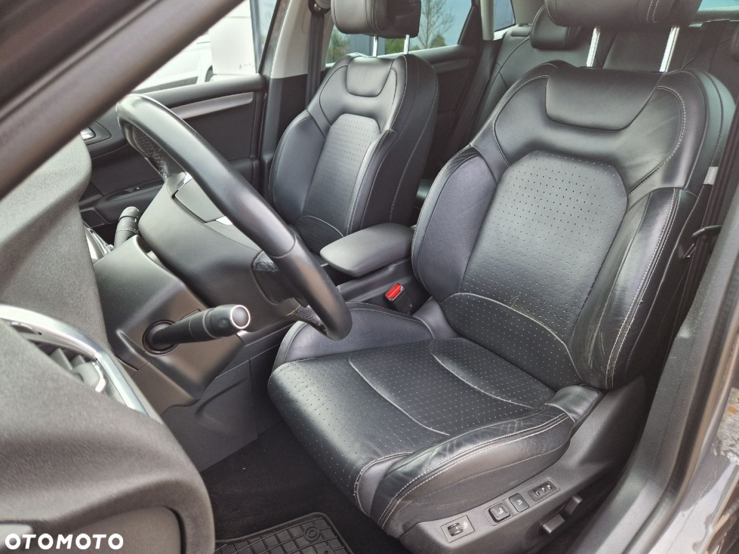 Citroën C4 2.0 HDi Exclusive - 10