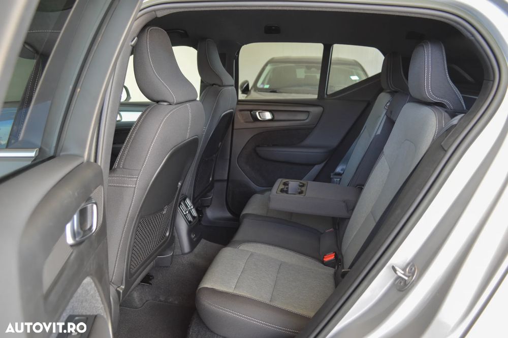 Volvo XC 40 T4 Recharge DKG Essential - 19