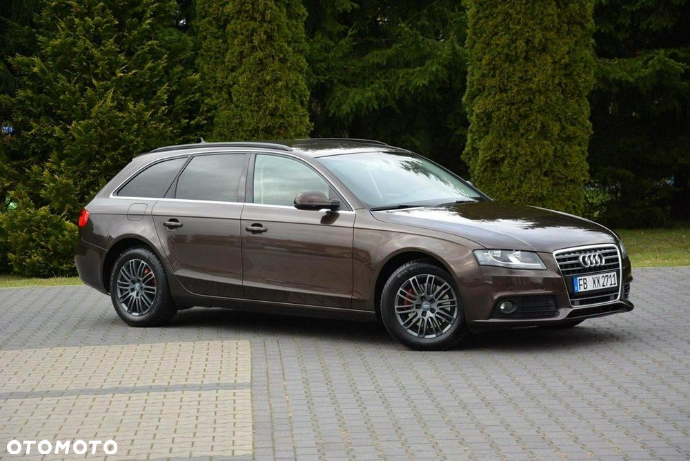 Audi A4 Avant - 10