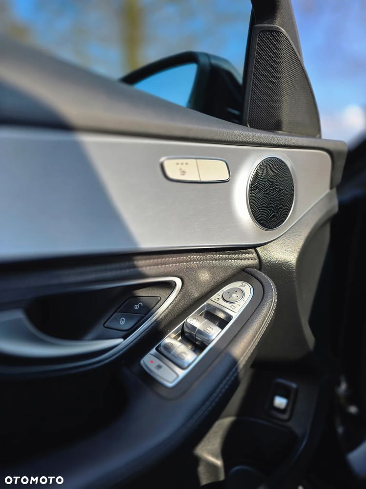 Mercedes-Benz Klasa C 180 7G-TRONIC Avantgarde - 38