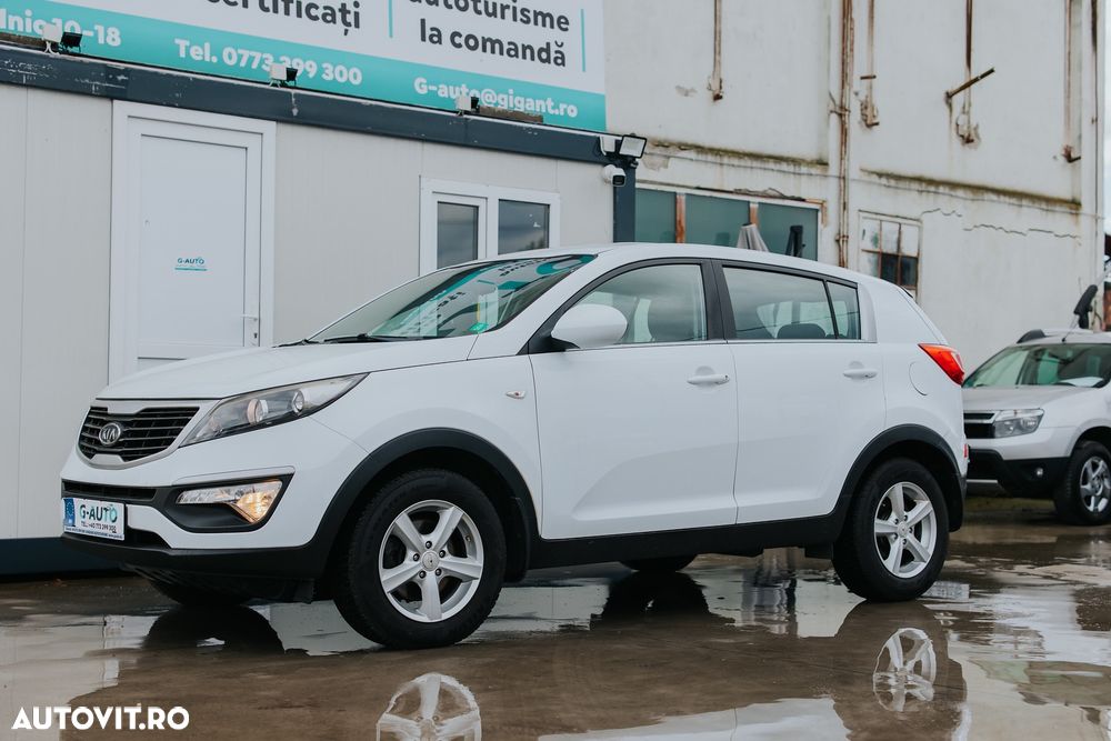 Kia Sportage 1.7 CRDI 2WD Attract - 2
