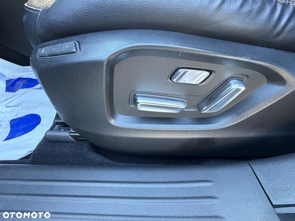 Mazda CX-9 - 15