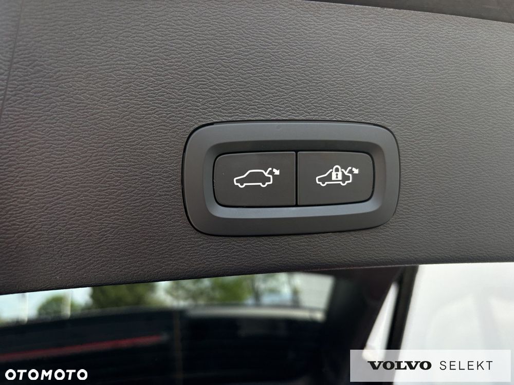 Volvo XC 40 - 23