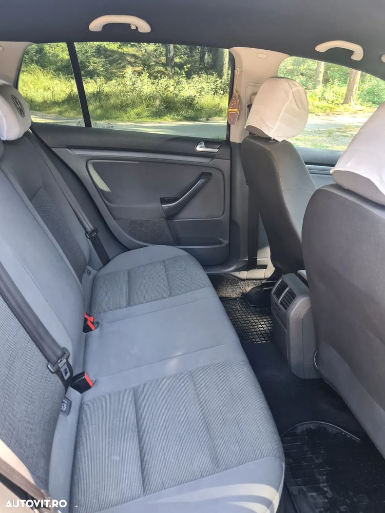 Volkswagen Golf - 15
