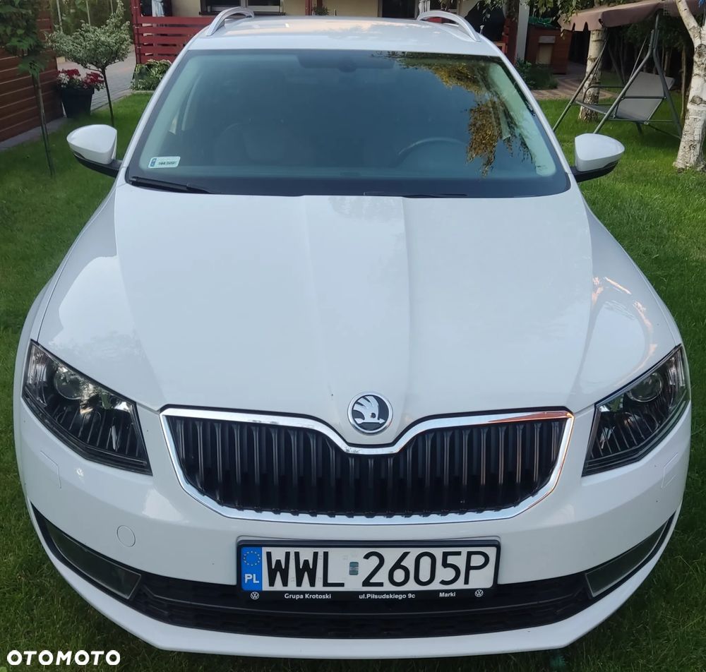 Skoda Octavia Combi 1.6 TDI (Green tec) DSG Style - 3