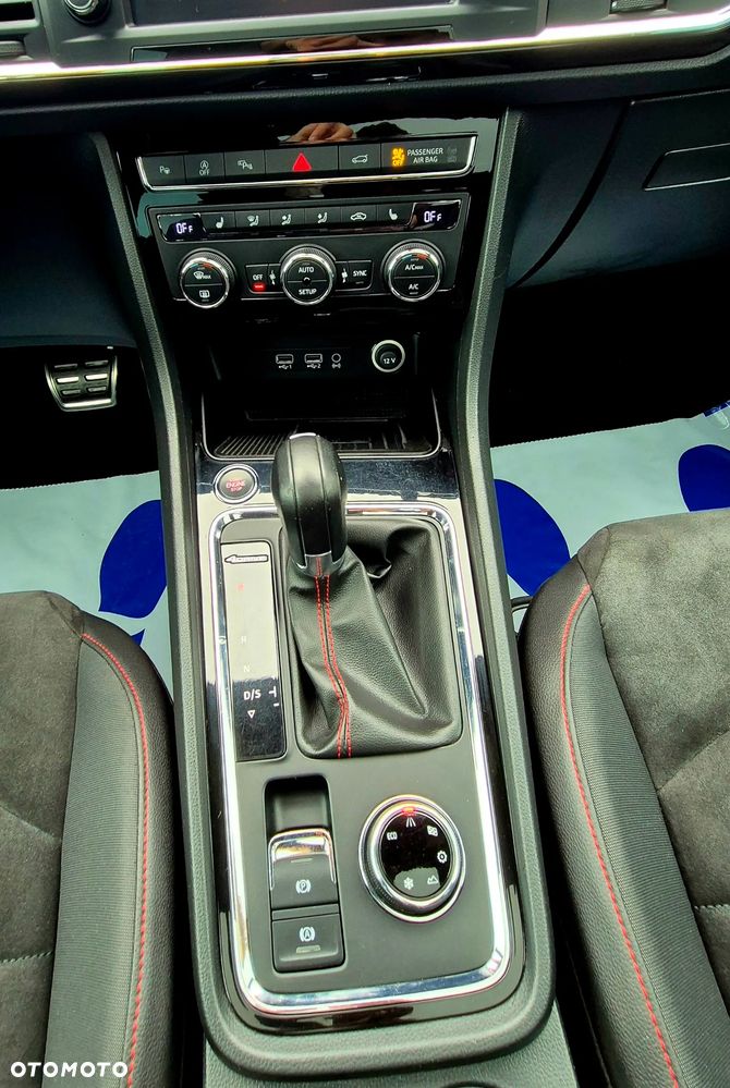 Volkswagen Tiguan 2,0 TSI OPF 4Motion DSG R-Line - 29