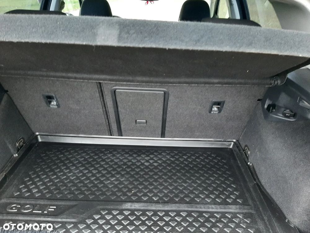 Volkswagen Golf 1.6 TDI BlueMotion Technology Trendline - 15