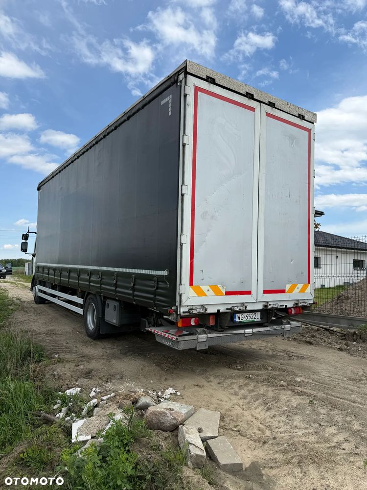 Renault D16  240 - 3