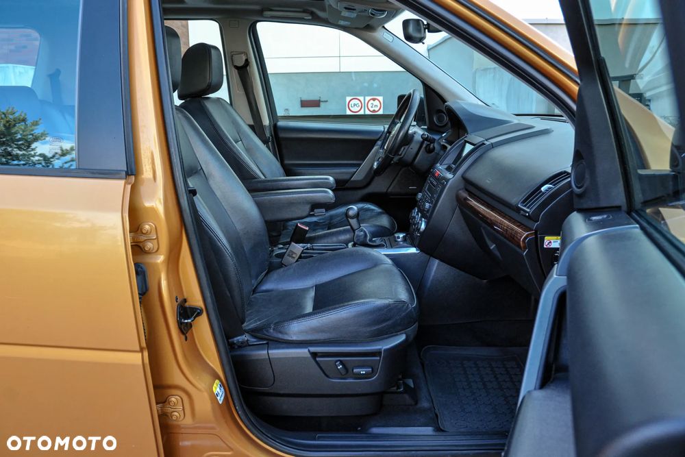 Land Rover Freelander TD4_e HSE - 12