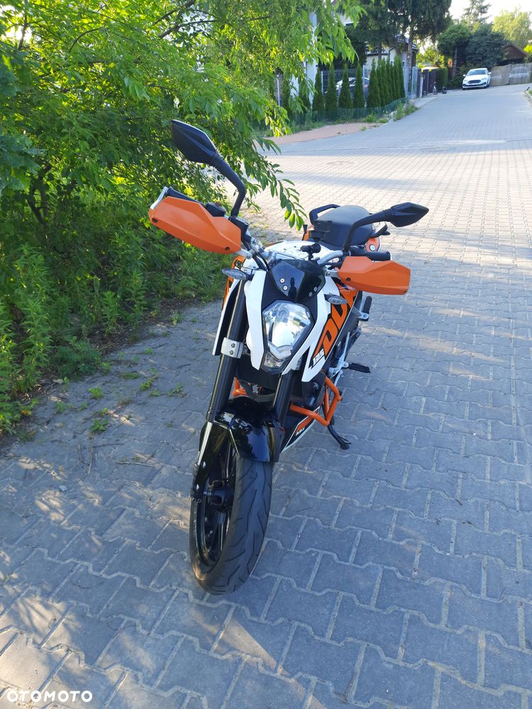 KTM Duke 125 - 9