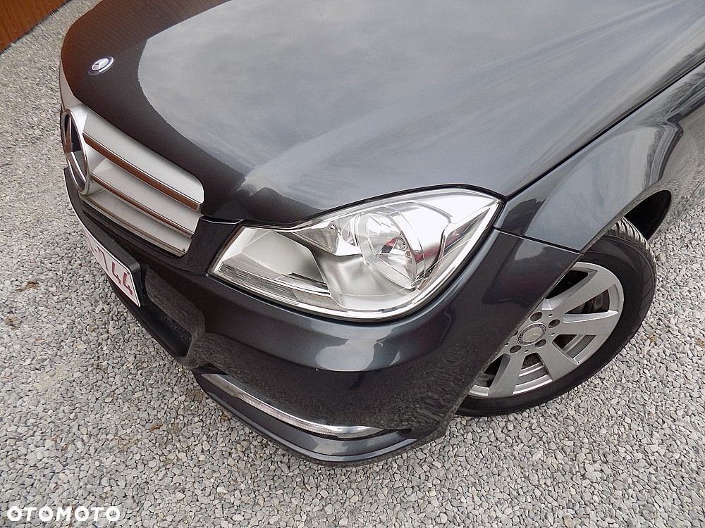 Mercedes-Benz Klasa C 200 CDI DPF (BlueEFFICIENCY) - 23