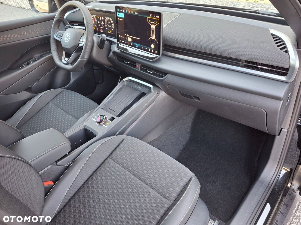 Volkswagen T-Roc 1.5 eTSI R-Line DSG - 15