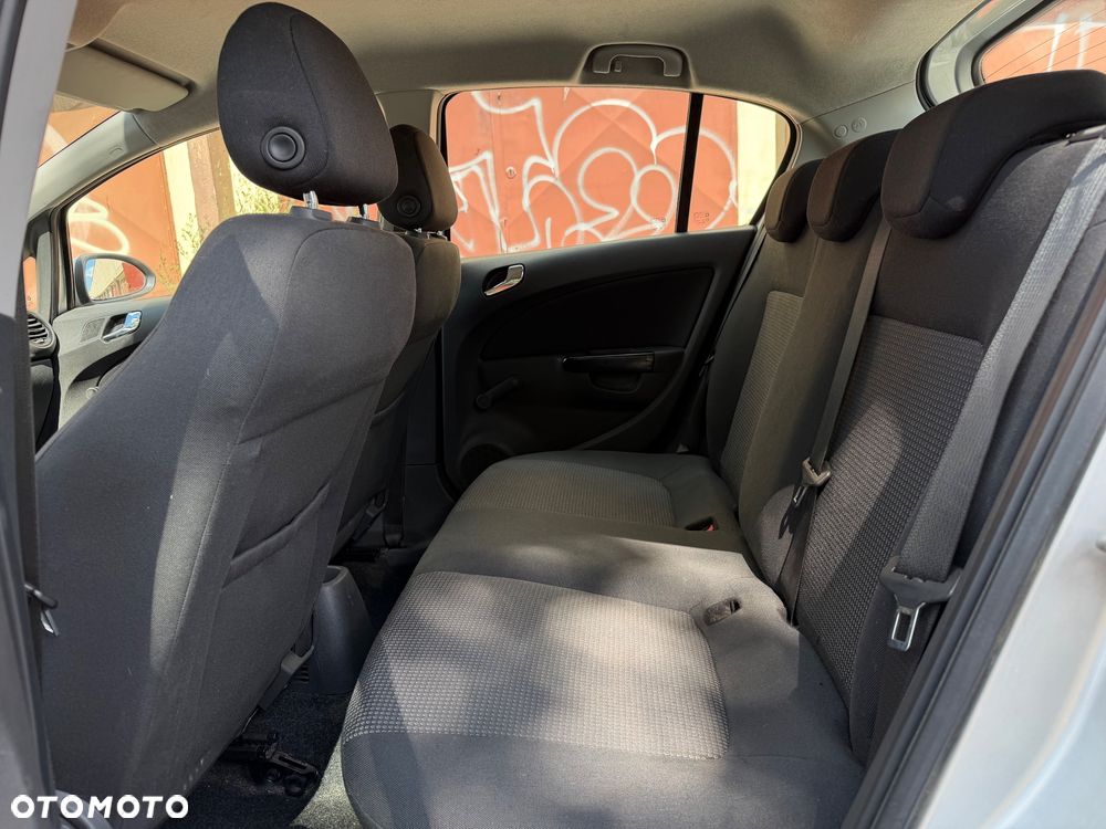 Opel Corsa 1.2 16V Enjoy - 18