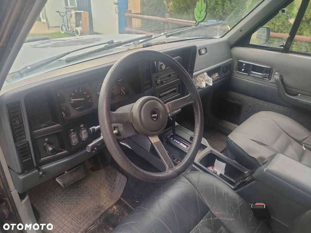 Jeep Cherokee 4.0 Limited - 6