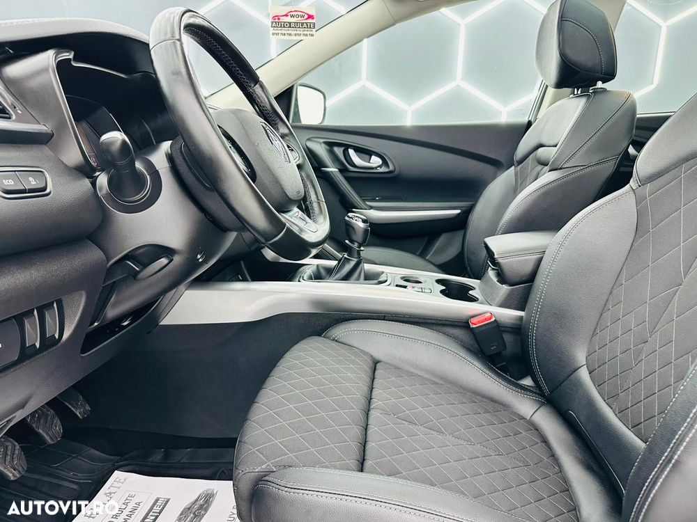 Renault Kadjar BLUE dCi 115 BUSINESS EDITION - 13
