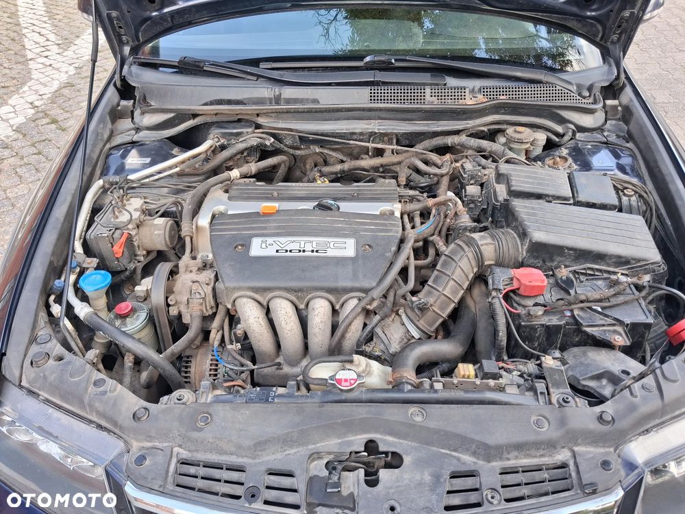 Honda Accord 2.0 Comfort - 14