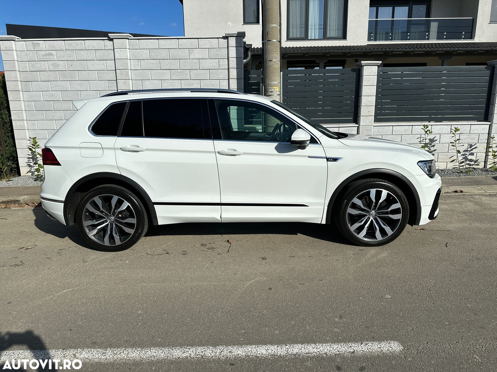 Volkswagen Tiguan 2.0 TDI DPF DSG 4Mot Highline - 2