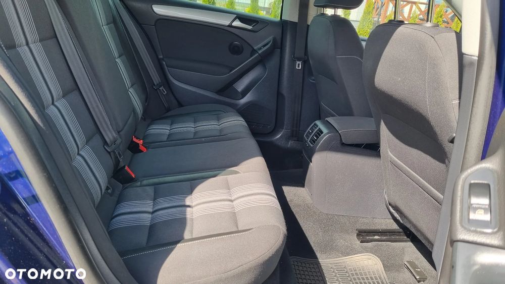 Volkswagen Golf 1.2 TSI BlueMotion Technology MATCH - 27