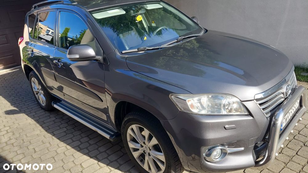 Toyota RAV4 2.2 D-4D Sol - 1