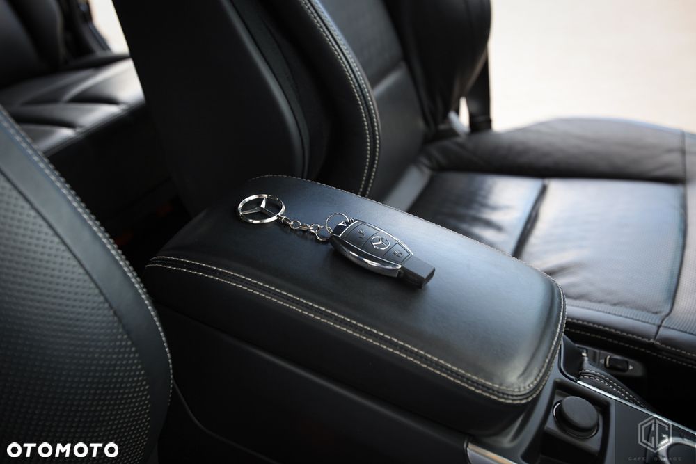 Mercedes-Benz Klasa G 63 AMG L - 22