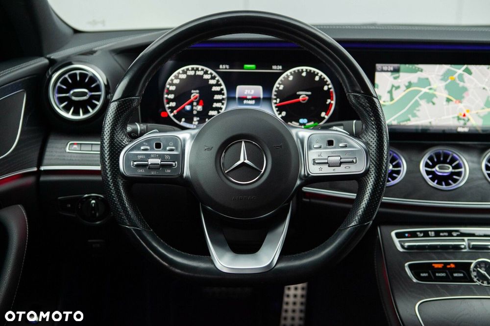 Mercedes-Benz CLS - 23