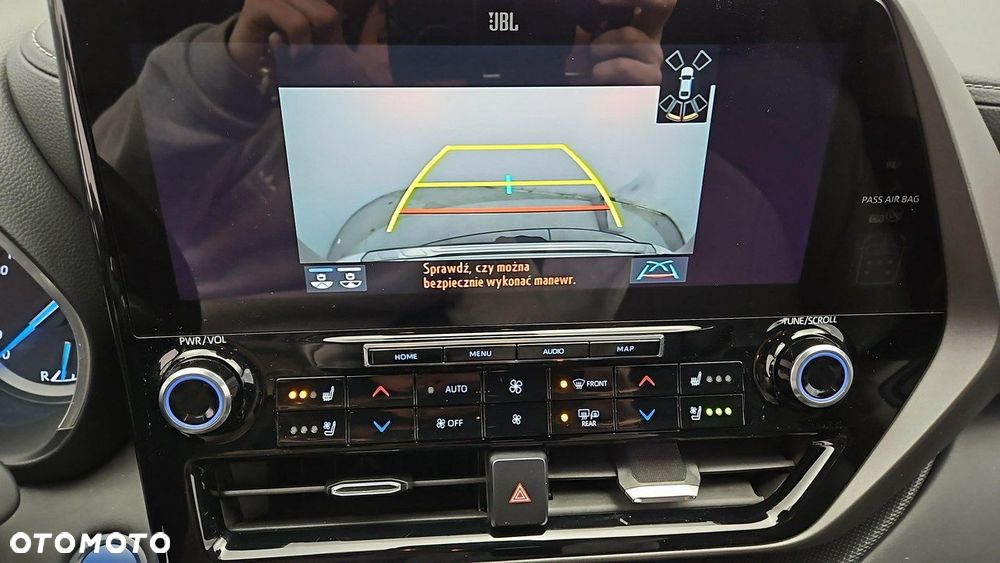 Toyota Highlander - 21