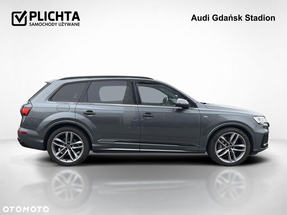 Audi Q7 - 7