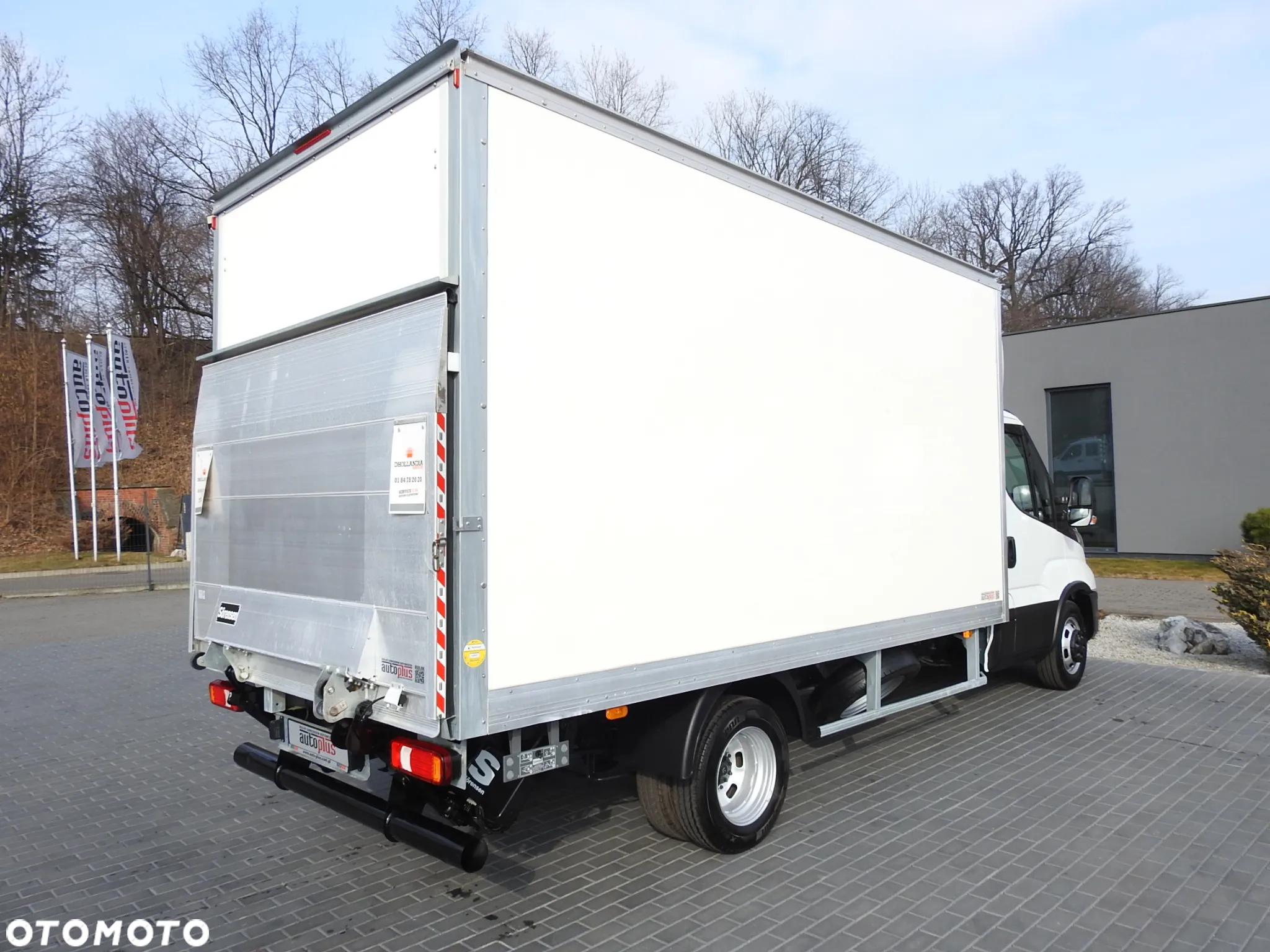 Iveco DAILY 35C16 KONTENER WINDA 8 PALET TEMPOMAT BLIŹNIACZE KOŁA KLIMATYZACJA 160KM [ 732294 ] - 14
