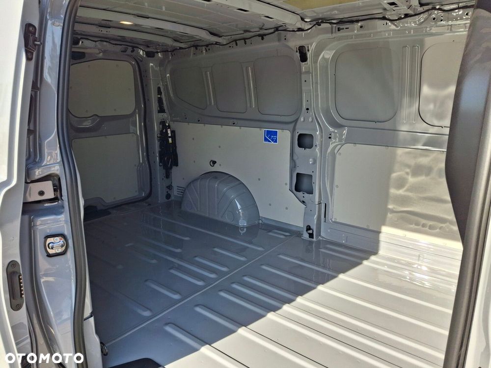 Volkswagen Transporter - 15
