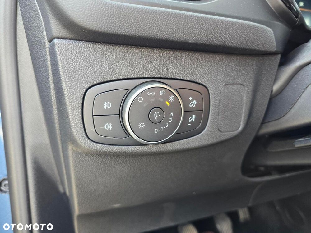 Ford Focus 1.0 EcoBoost ST-Line X - 25