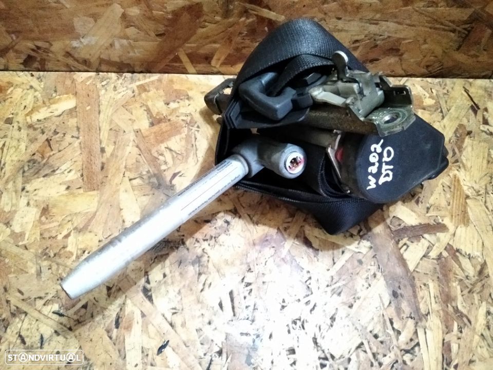 CINTO DE SEGURANÇA / PRE-TENSOR MERCEDES C200 C220 W202 - FRENTE DIREITO / ESQUERDO - 2