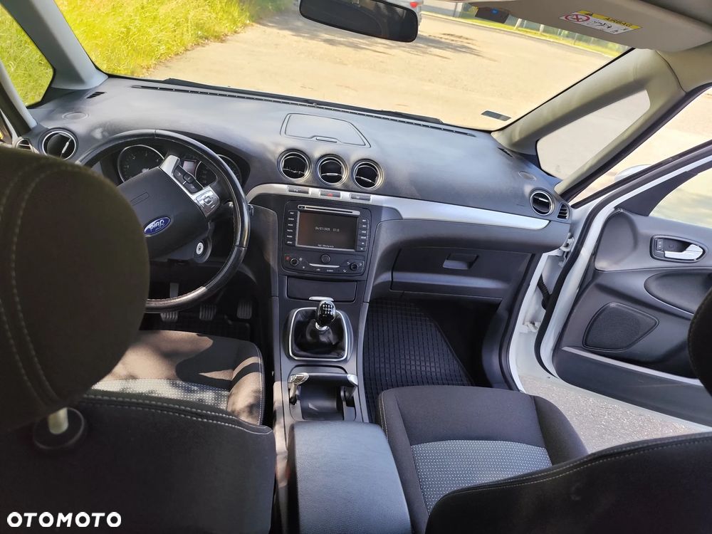 Ford Galaxy 2.0 TDCi Trend - 11