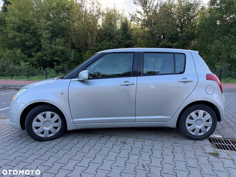 Suzuki Swift - 14