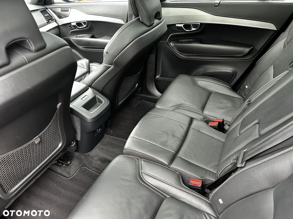 Volvo XC 90 - 15