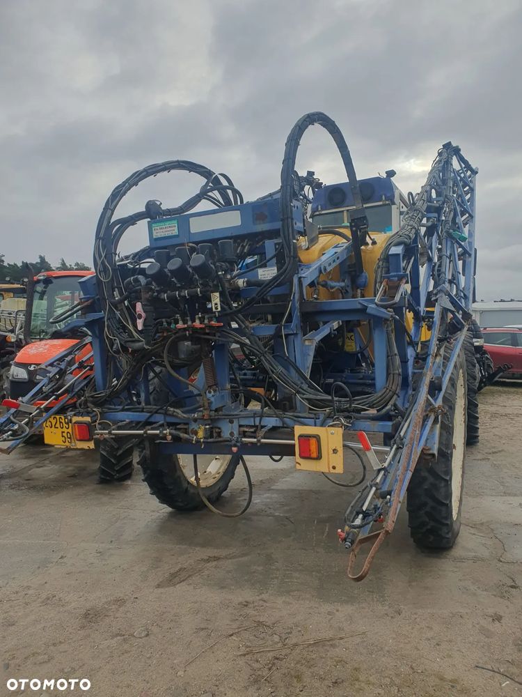 Inny Samojezdny Opryskiwacz  Caruelle UTL 3000  Sequip UTL 3000 maestria mattrot - 2