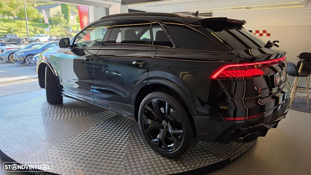 Audi RS Q8 4.0 TFSI quattro Tiptronic - 22